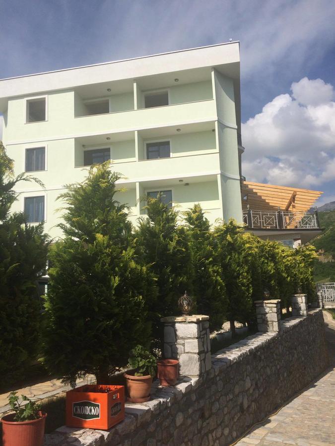 Hotel Natyra E Qete Peshkopi Esterno foto